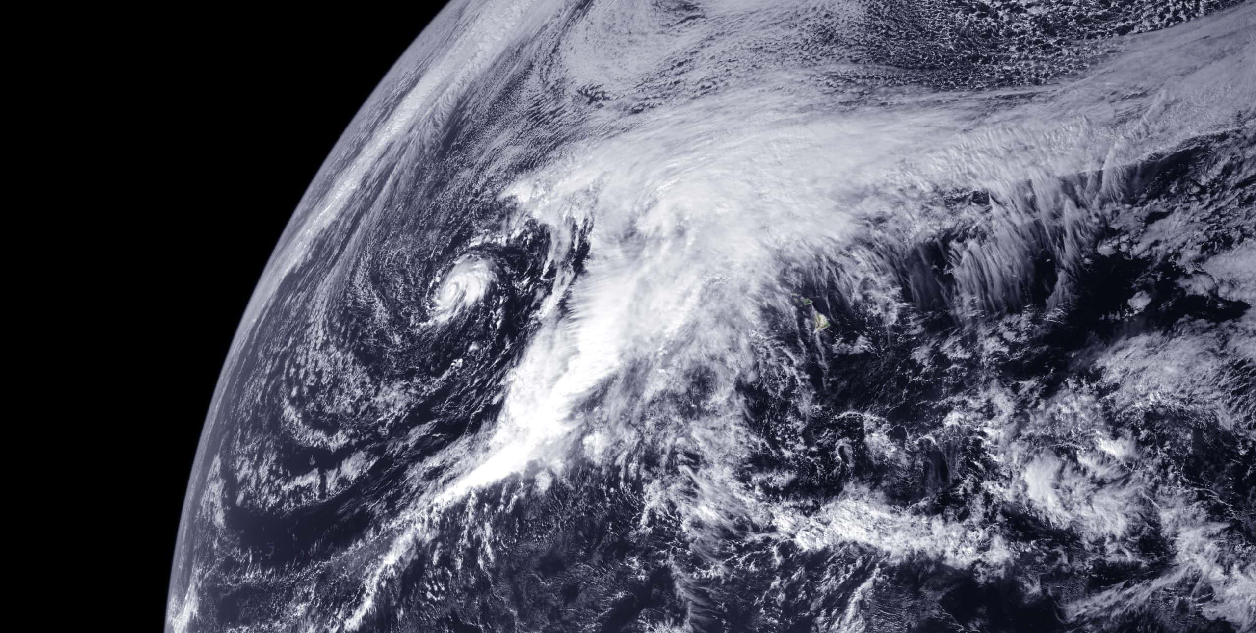 Kona Low Storm Threatens East, West Coasts, and Hawaii with Torrential